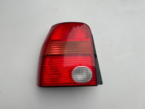 VW Lupo Seat Arosa Rückleuchte Rücklicht inkl. Lampenträger links 6X0945095D