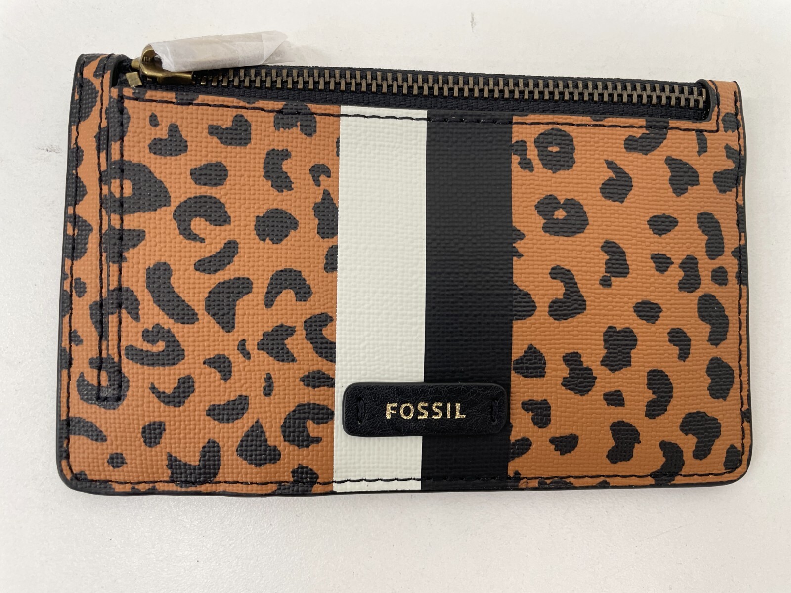 Fossil Womens 5.5x3.5 Logan Zip Card Case Wallet Cheetah Print 
