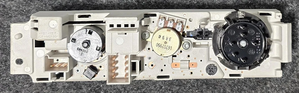 Controlador de calor/a CHEVROLET EXPRESS 2500 VAN montado en el tablero, control principal, con CA, Foto 3 de 4