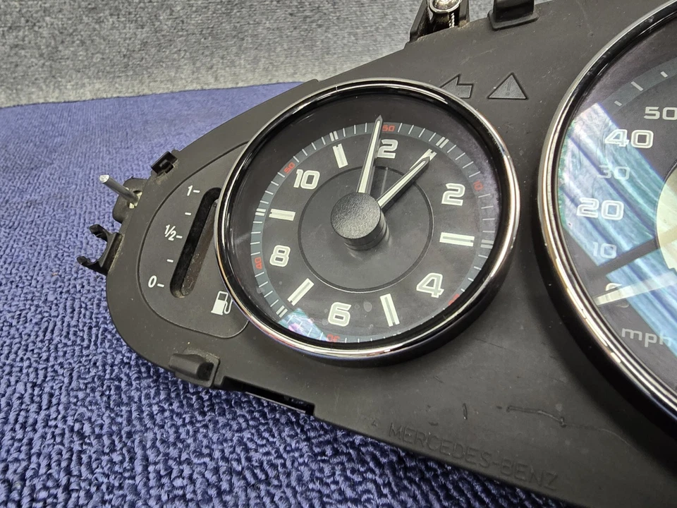 W219 AMG CLS63 2006-2010 FABRICANTE DE EQUIPOS ORIGINALES TABLERO DELANTERO MÓDULO DE CLÚSTER DE INTRUSIÓN 103 K Foto 4 de 4