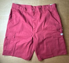 Men's Wrangler Relaxed Fit Cargo Shorts with Stretch Cinnamon 38 NWT