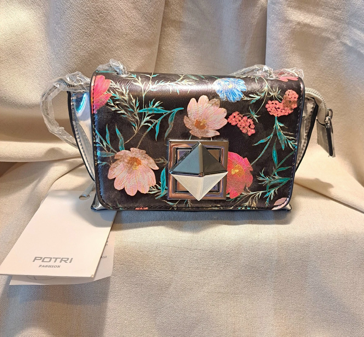 Potri shop fashion bags