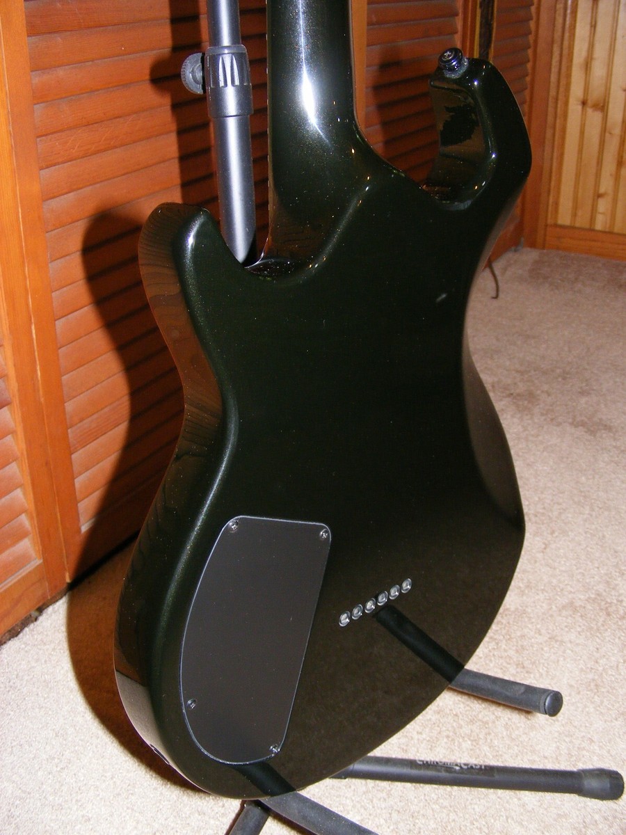 ギター Switch Guitars Vibracell Stealth Vibracell Switch — Show Me Guitars