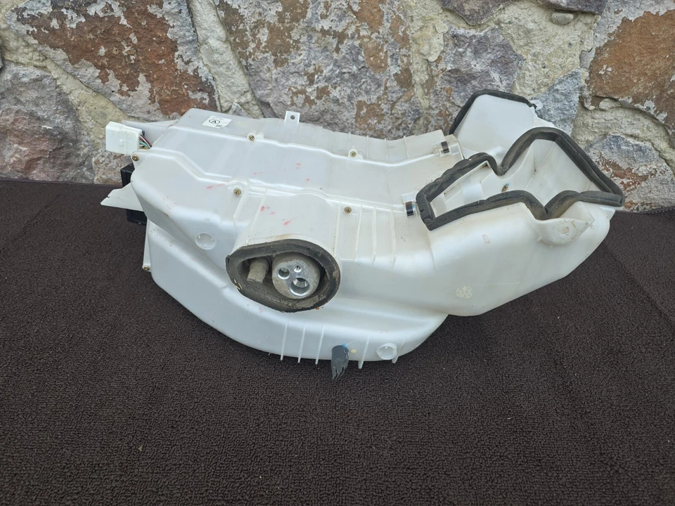 1998-2007 LEXUS LX470 TOYOTA LAND CRUISER REAR AC EVAPORATOR ASSEMBLY OEM V25 - Image 2 of 4