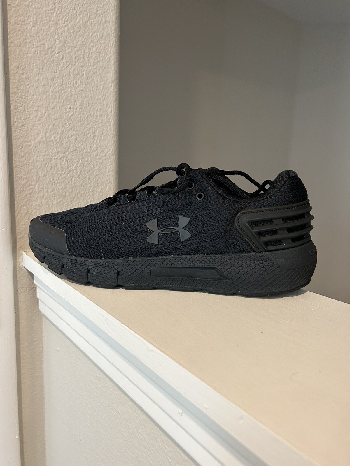 Under Armour Charged Rogue Men's 11 Shoes Black Athle… Gem