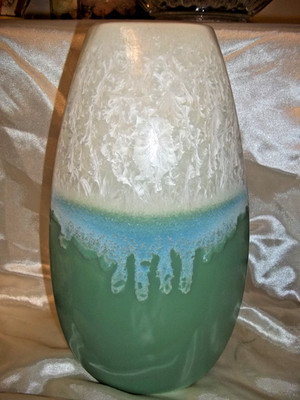 Portmeirion 11 inch Crystalline Glaze Vase Julian Teed STARFIRE  COLLECTION JADE