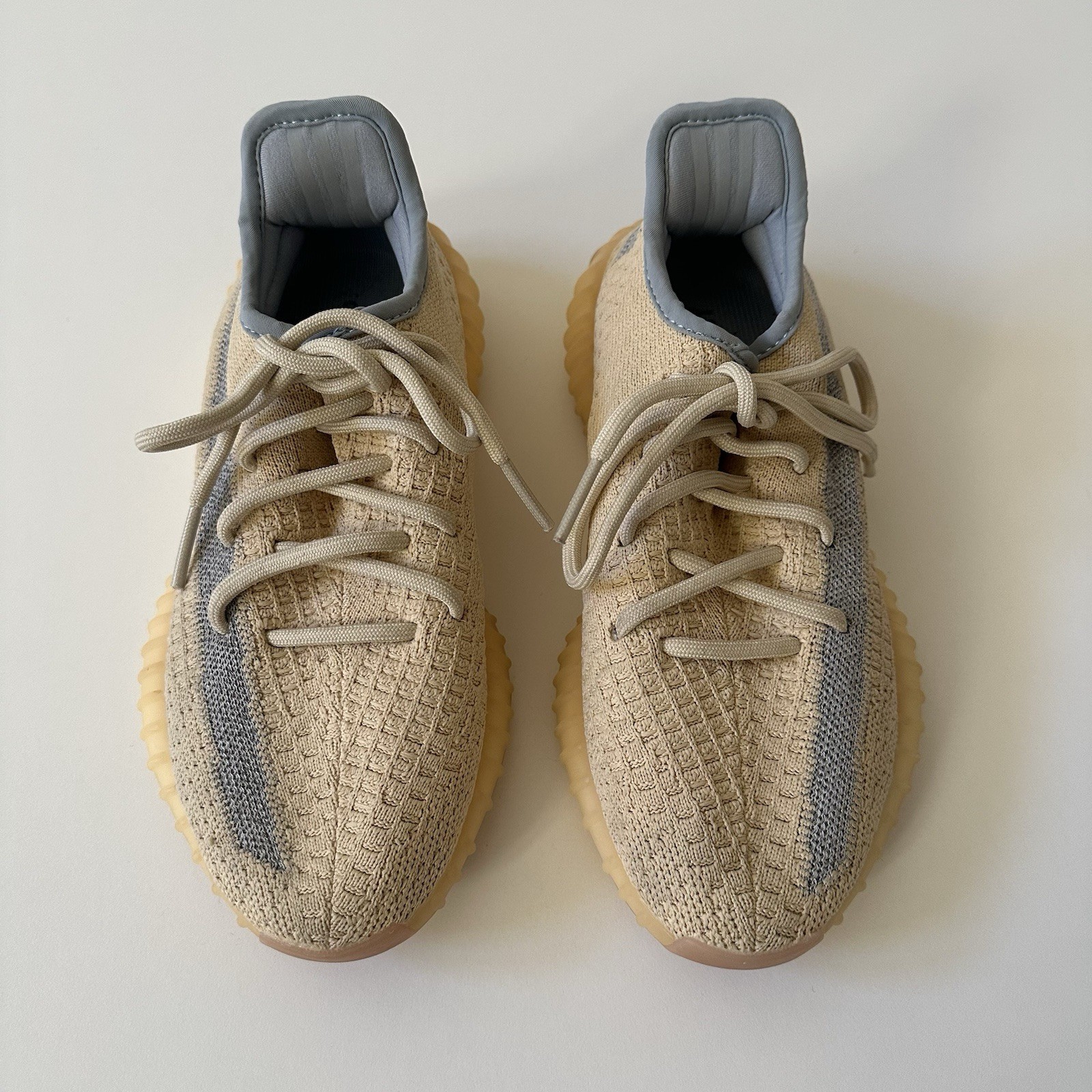 Adidas Yeezy Boost 350 V2 Sneakers Women's SZ 6 Linen & Blue Knit Sporty