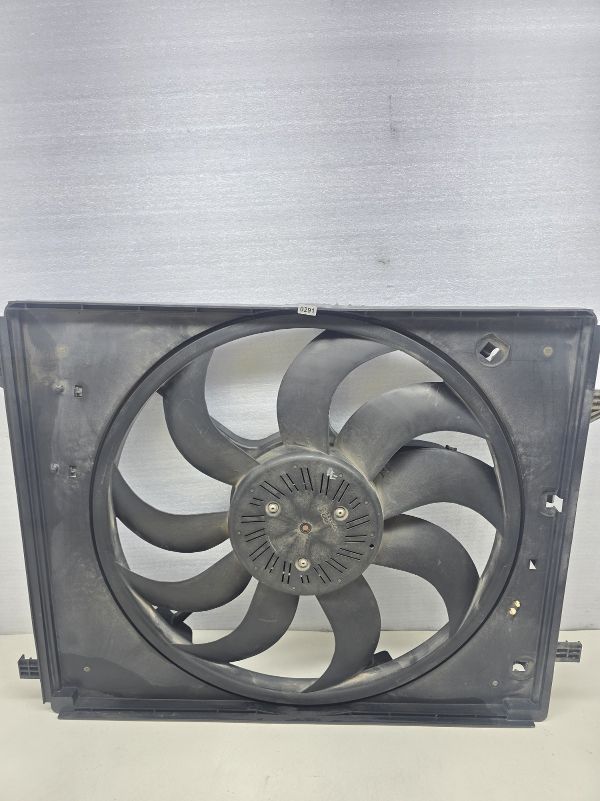 14 15 16 17 Maserati Ghibli 3.0L Radiator Cooling Fan w/Motor OEM