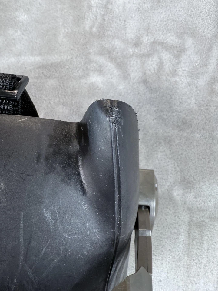 Тактические очки-маска I Comics Batman с подсветкой Mattel 2017 FGM36 для ролевых игр - Изображение 4 из 4