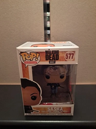 Funko Pop! Vinyl: The Walking Dead - Sasha Williams #577 W Pop Protector