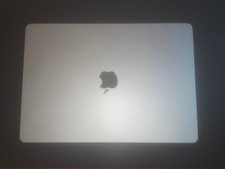 Apple MacBook Air M3 15-inch 24GB RAM 1TB SSD 2024 W/ AppleCare August 2027