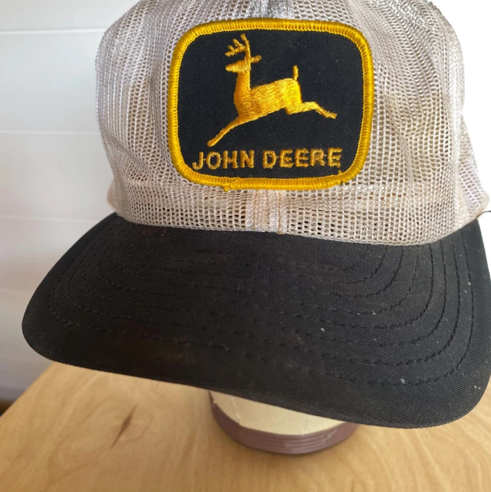 Sombrero de camionero vintage años 70 John Deere malla Louisville MFG Co blanco y negro Foto 2 de 4