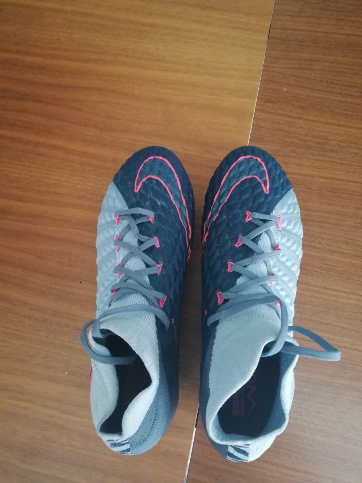 Original Nike Sockenfußballschuhe Größe 42, neuwertig Original Nike Sockenfußballschuhe Größe 42, neuwertig