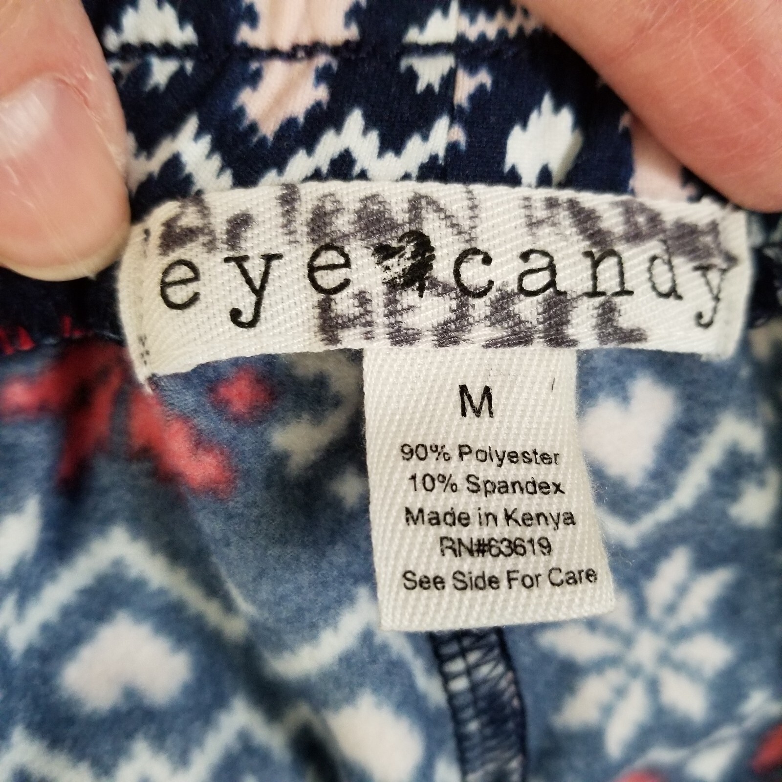 Eye Candy Medium Winter Print Multi Colored Loung… - image 3