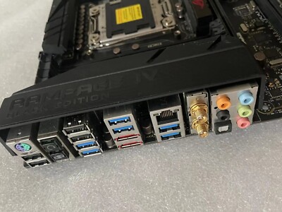 ASUS ROG Rampage IV Black Edition R4BE Intel X79 LGA2011 DDR3 E