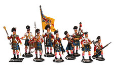 Scottish Highlanders - 92nd Reg Set of 9 figures Painted Toy Pre-Sale Souvenir
