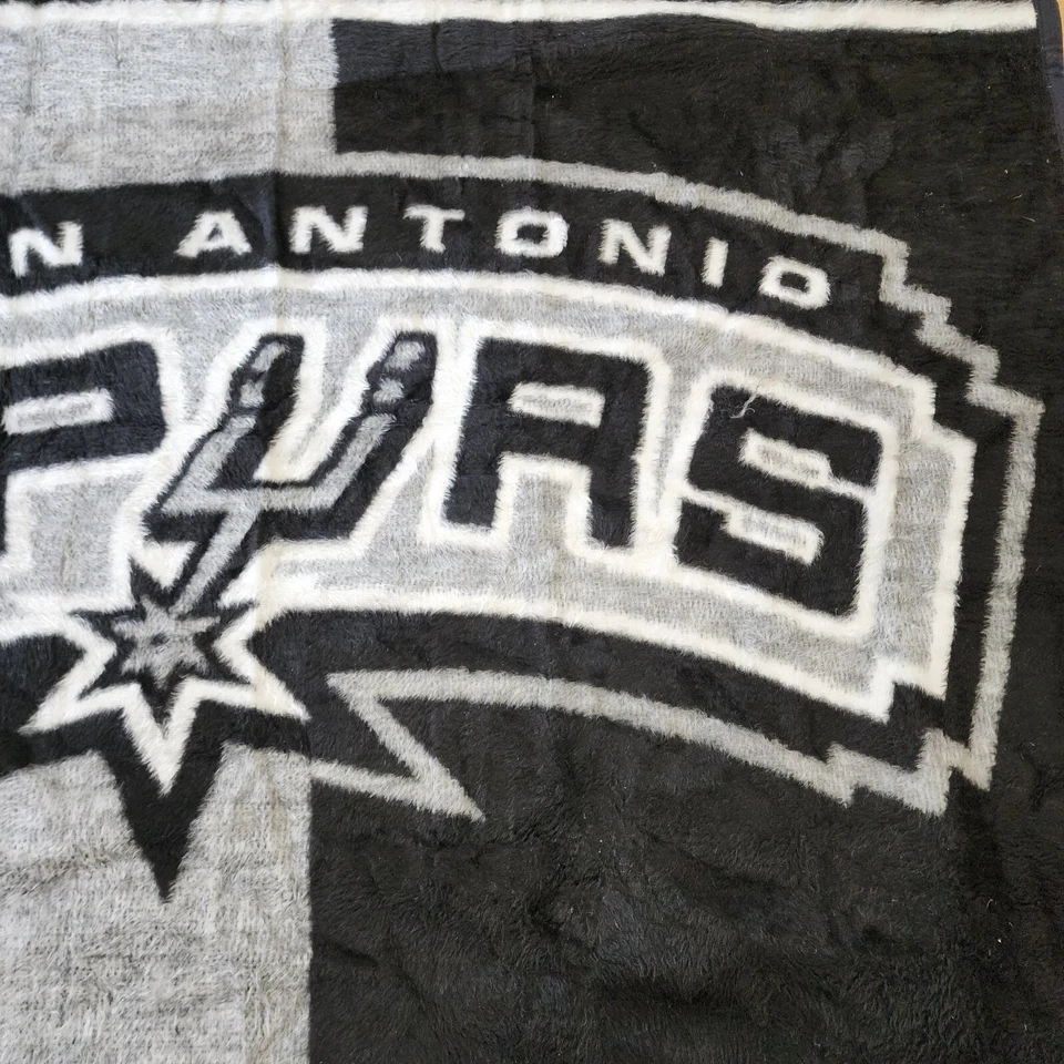 San Antonio Spurs Biederlack Blanket Throw Gray Black 50"x58" Sports NBA USA VTG - Image 3 of 4