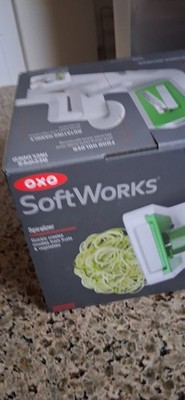 OXO Good Grips Fruit Vegetable Spiralizer 3 Blades, Garnishes, Pasta Noodles Art