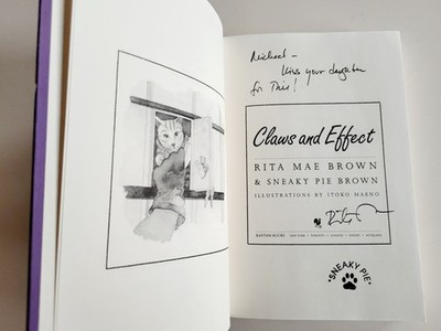 Claws and Effect von Rita Mae Brown, SIGNIERT mit Widmung, engl. EA  (2001)