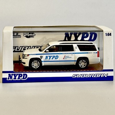 GOC 1/64 NYPD Ford CV & Chevrolet Suburban Die-Cast Car Model