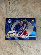 1994-95 Pinnacle Hockey Teemu Selanne Gamers Insert