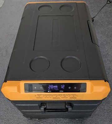 BougeRV E35 35Qt 12v Portable Compressor Fridge/Freezer With Baskets Nice