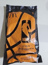 2005 McDonalds's Happy Meal NBA #1 Lay-up Luke Sealed