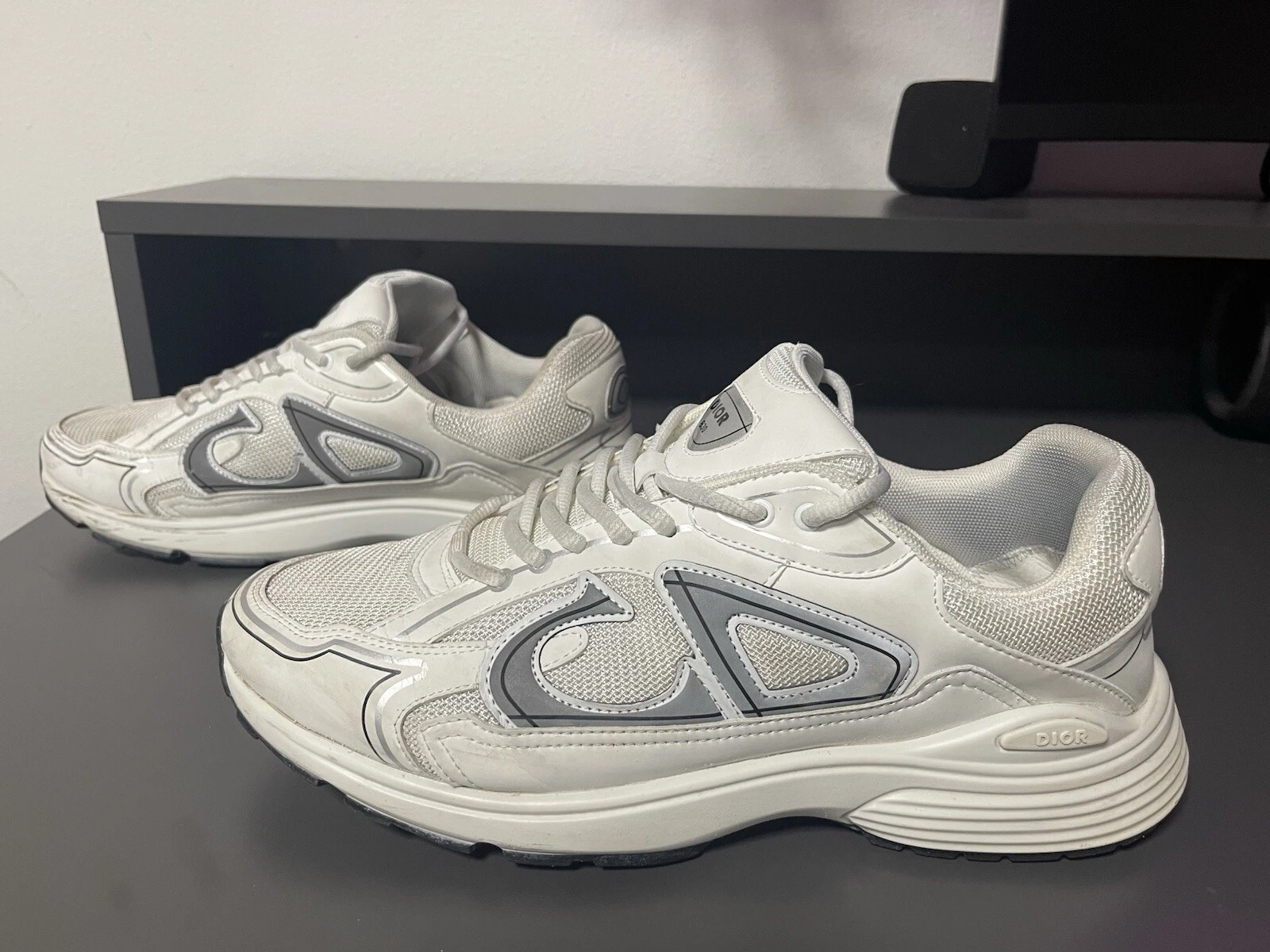 Dior B30 Weiss