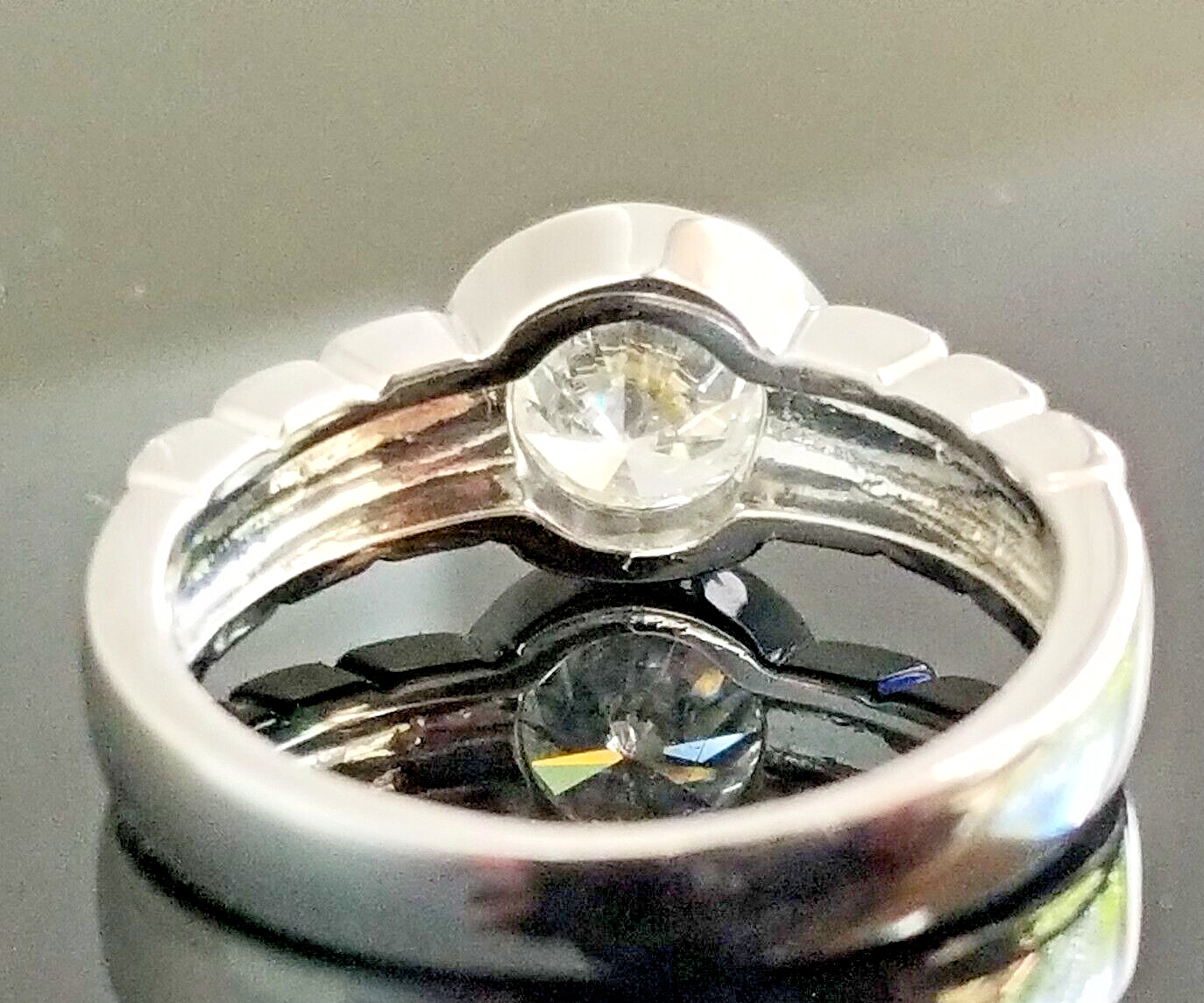 1CT Solitaire Diamond Simplistic Bezel Platinum r… - image 3