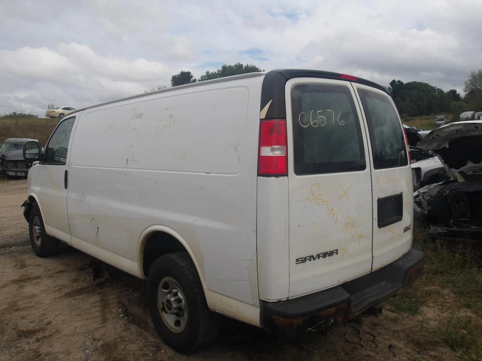 Puerta delantera izquierda puerta delantera cristal delantero se adapta a: furgoneta GMC Savana 2500 2017 grado delantero izquierdo Foto 3 de 4