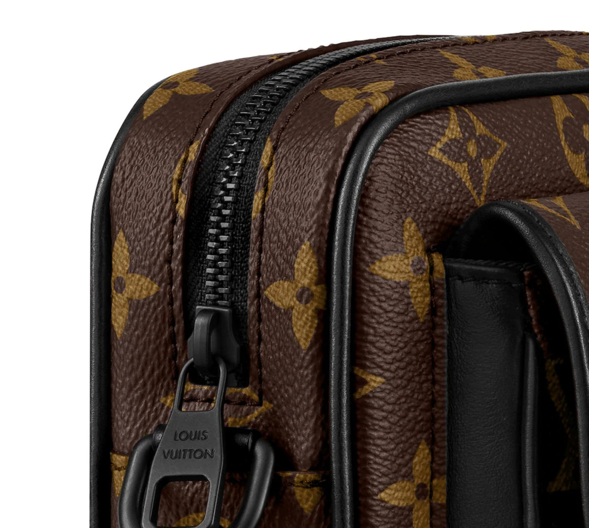 Louis Vuitton Virgil Abloh Christopher Wearable Wallet Bag M69404  