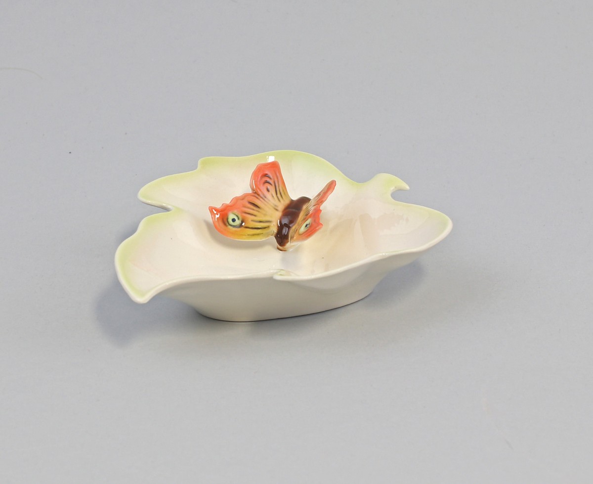 9959321 Porcelain Ens Leaf Dish Butterfly Red Easter | eBay