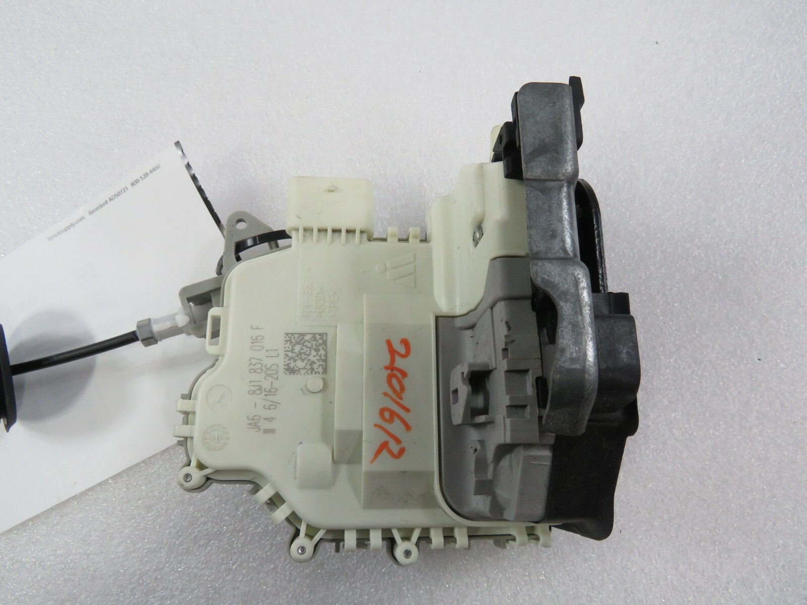Lamborghini Huracan, LP580, LP610, RH, Right, Door Latch, Used, P/N 8J1837016F