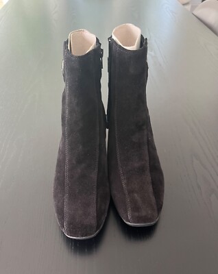 Clarks Artisan collection Womens Dara II 9.5N  Boots Booties Active Air