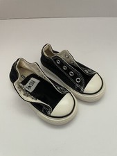 Converse Unisex-Child/Toddler Chuck Taylor All Star Black Low Top Sneaker Size 5