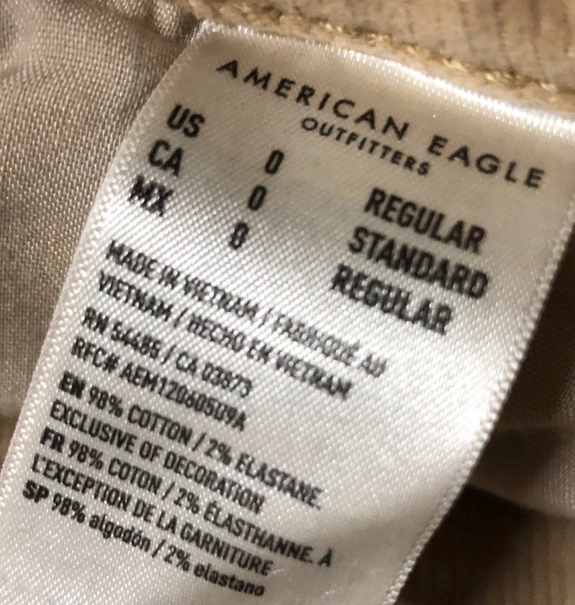 Pantalones acampanados/bota de tiro alto de pana caqui tostado American Eagle para mujer 0R AEO Foto 3 de 4