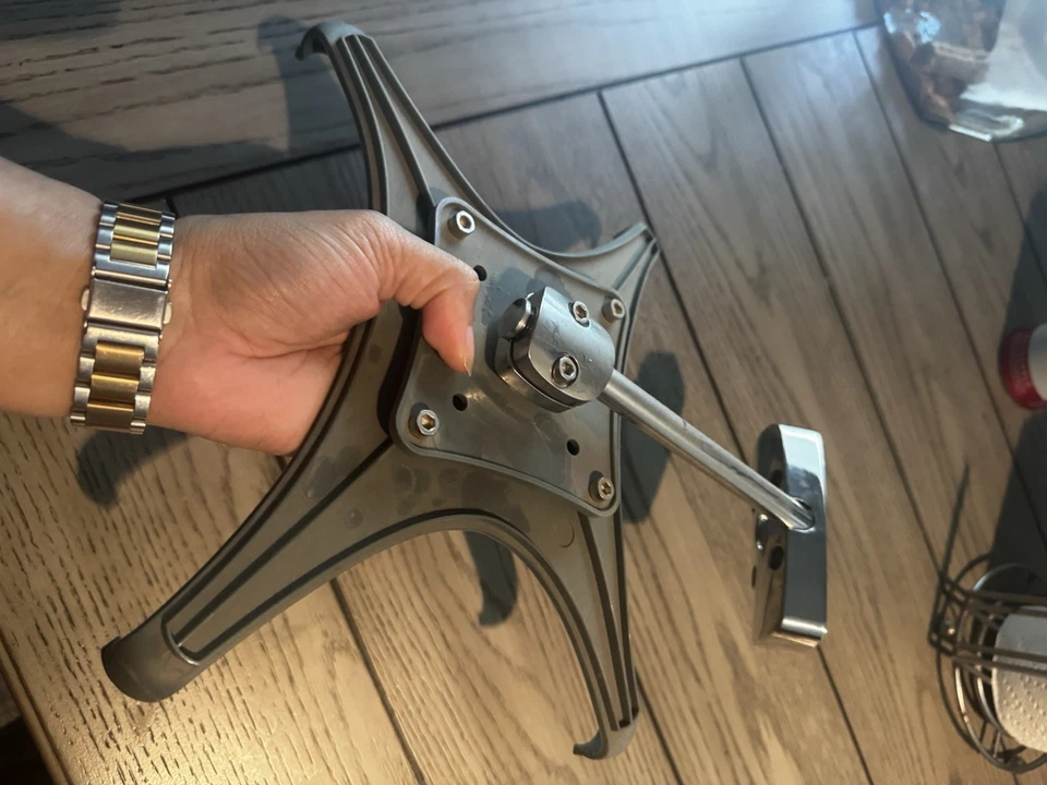 griffin under cabinet tablet mount - Image 2 of 4