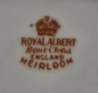 Vintage Royal Albert Heirloom Cake Serving Plate  Bone China England — photo 4