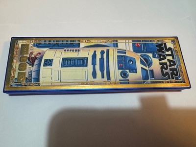 Pat McGrath Star Wars Divine Droid Lidschatten Palette