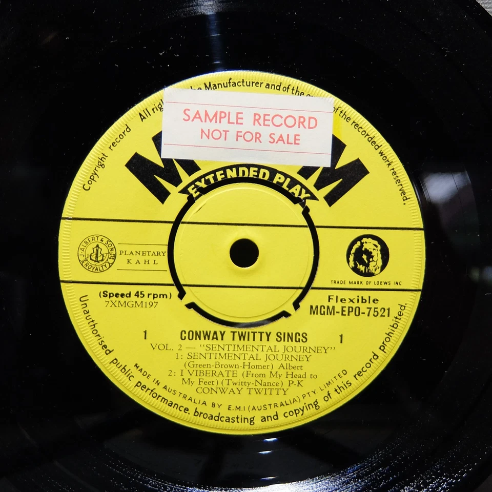 Conway Twitty - Sentimental Journey (MGM EPO 7521) Aussie EP - Image 3 of 3