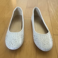 Dream Pairs Women  s White Faux Suede Rhinestone Slip-On Ballet Flats 4