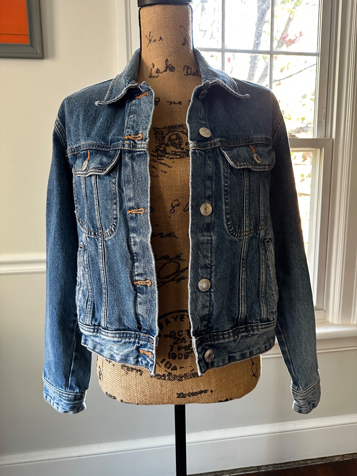 Zara basic denim jacket | size M - image 1