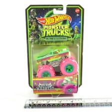 Hot Wheels Monster Trucks Glow-in-the-Dark MIDWEST MADNESS Monster Truck '22 NEW