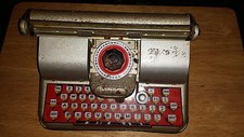 VINTAGE 1940S TOY BERWIN 