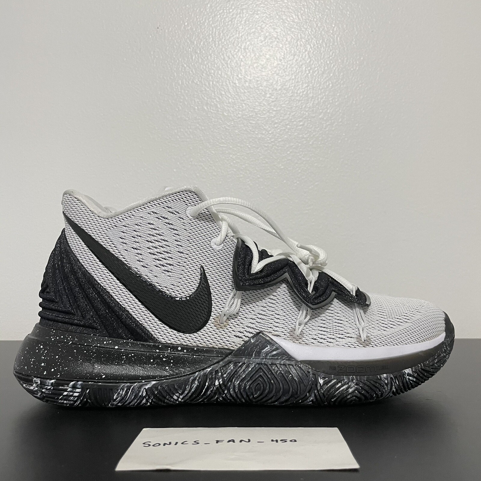 kyrie 5 oreo price