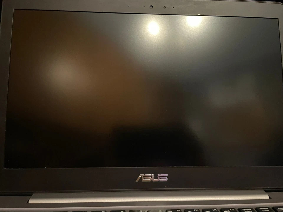 asus zenbook ux310uq-gl379t - Immagine 2 di 2