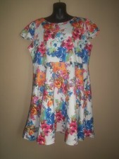 BOOHOO WHITE MULTICOLOR PINK BLUE YELLOW FLORAL FLOWER STRETCH DRESS SIZE 18