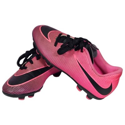 Nike Bravata 2 soccer cleats