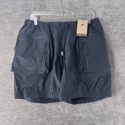 Nike Tech Super Lightweight Cargo Shorts Black Men s Size Medium HJ2946-010 NWT