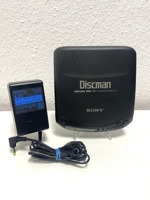 Sony Discman D-131 / Tragbarer CD Spieler / Mit Ladegerät / Geprüft  